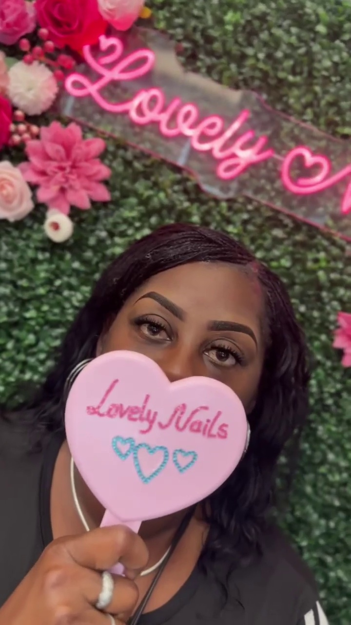 Lovelynail1 video 2