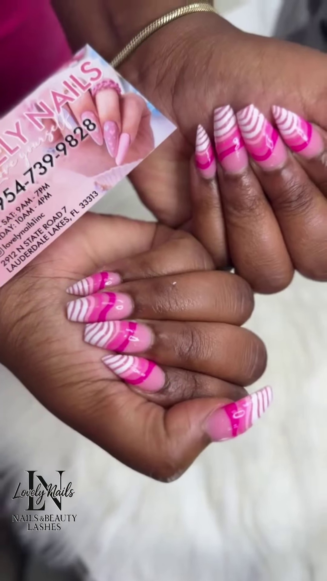 Girly with an edge- sleek almond shape, melanin-loving pink, camera-ready from every angle. Reserve your spot now #LovelyNails #LauderdaleLakes #Browa… Xem thêm