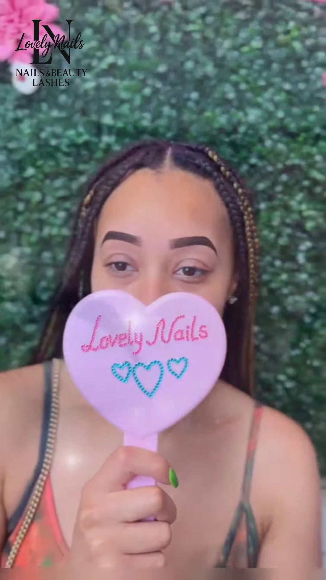 Brows on point, attitude on max She didnt change just upgraded her brows. Confidence hits different when your arch is snatched